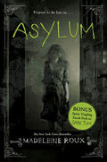 Cover Image for Asylum -- Madeleine Roux, Paperback