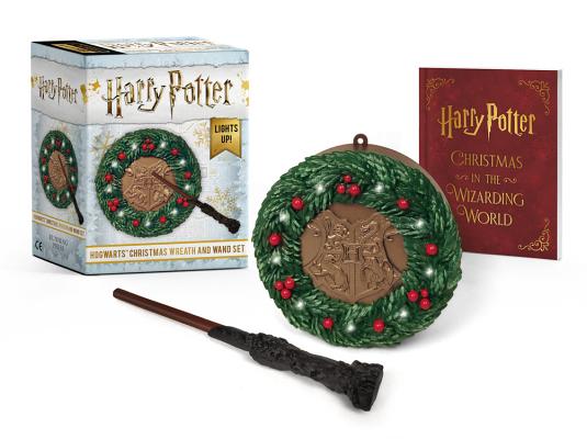 Cover Image for Harry Potter: Hogwarts Christmas Wreath and Wand Set: Lights Up! -- Donald Lemke, Paperback