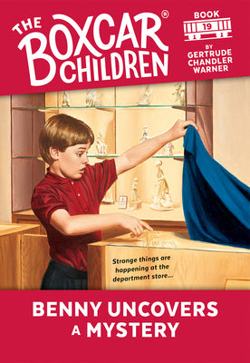 Cover Image for Benny Uncovers a Mystery -- Gertrude Chandler Warner, Paperback