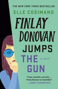 Cover Image for Finlay Donovan Jumps the Gun -- Elle Cosimano, Paperback