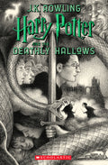 Cover Image for Harry Potter and the Deathly Hallows (Harry Potter, Book 7): Volume 7 -- J. K. Rowling, Paperback