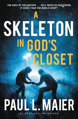 Cover Image for The Skeleton in God's Closet -- Paul L. Maier, Paperback