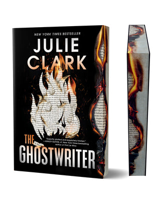 Cover Image for The Ghostwriter (Deluxe Edition) -- Julie Clark, Paperback