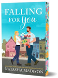 Cover Image for Falling for You -- Natasha Madison, Paperback
