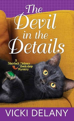 Cover Image for The Devil in the Details: A Sherlock Holmes Bookshop Mystery -- Vicki Delany, Library Binding